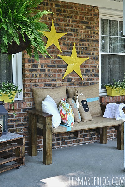 Summer porch makeover- with DIY Pallet furniture - 61833.showitstaging.com