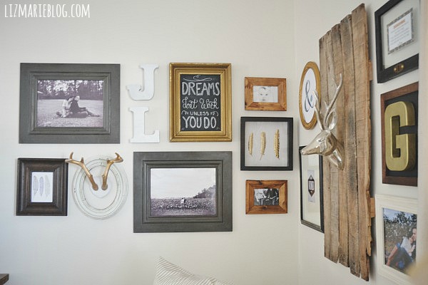 DIY corner gallery wall {with making no holes in the wall!} - Lizmarieblog.com 