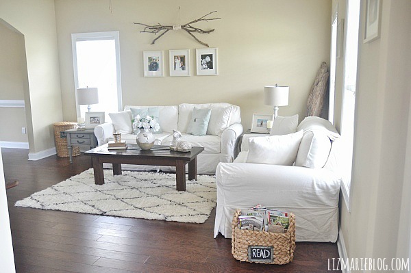 Mountain smoke end table makeover & a gorgeous neutral living room - 61833.showitstaging.com