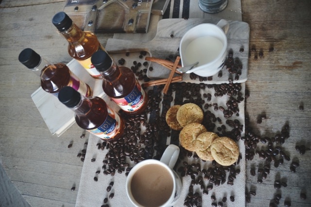 DIY coffee creamer - so easy & really amps up your coffee time! 
