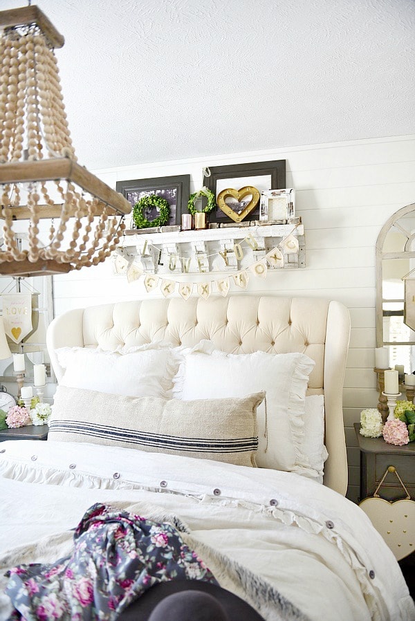 Cozy neutral cottage - valentines day bedroom decor- great neutral valentines day decor