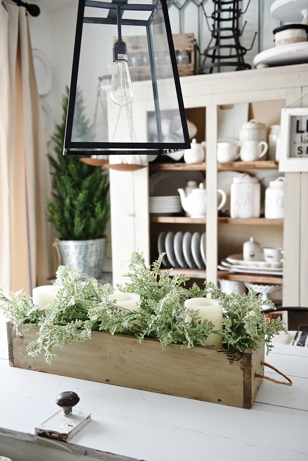 DIY Rustic Wood Box Centerpiece - See how to make this lovely rustic wood box centerpiece with rope handles. Great for a centerpiece & so much more. Versatile & can be filled with so many things.