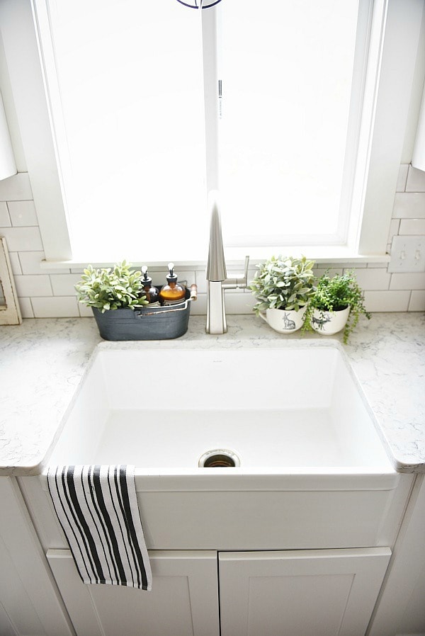 Farmhouse Kitchen Sink Review