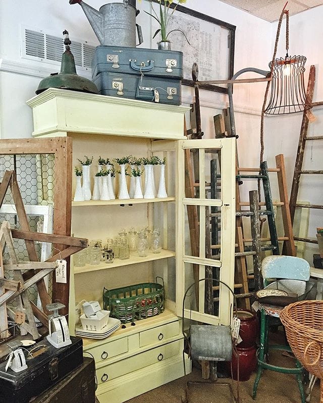 929353_1027842067254973_1252945334_n