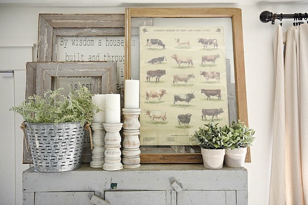DIY antique window art - A quick & easy diy art idea. A must pin for super affordable diy art!! A great blog for farmhouse style and cottage style home decor ideas.