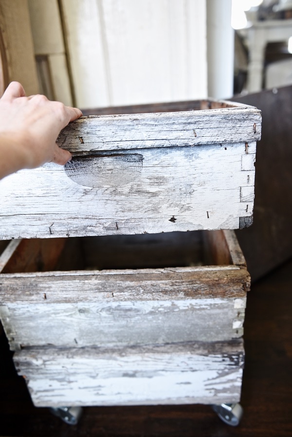 DIY rustic beehive end table - A must pin to make an easy rustic end table out of some antique finds. Great for farmhouse style living rooms!