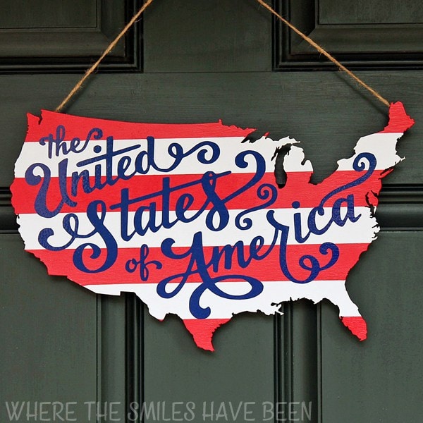 Patriotic-USA-Map-Door-Hanger-SQUAREwm