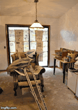 Farmhouse dining room makeover - See the before & after of this dining room & see how it went from 80's tri-level to lovely farmhouse in a few easy steps.