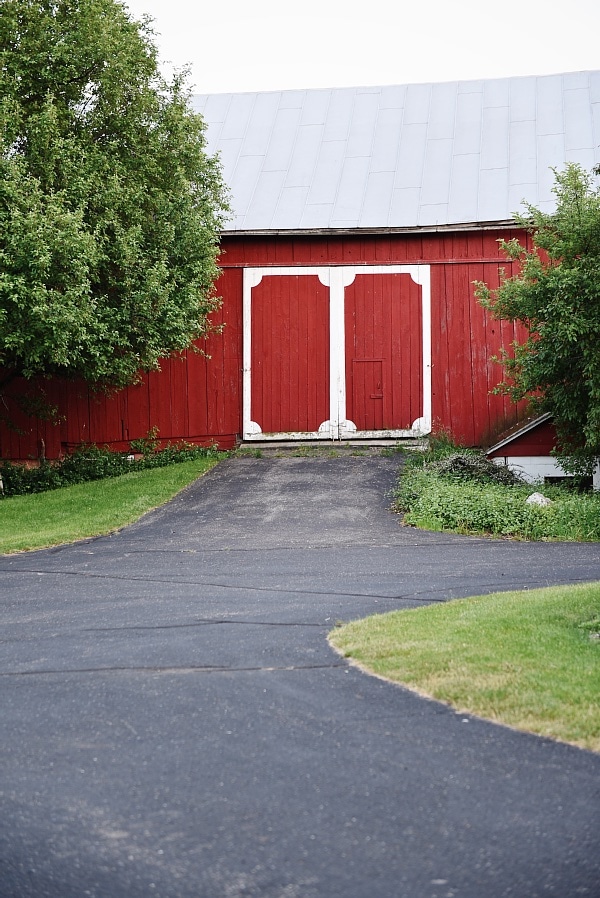 LizMarieBlog.com farmhouse - the beginning 