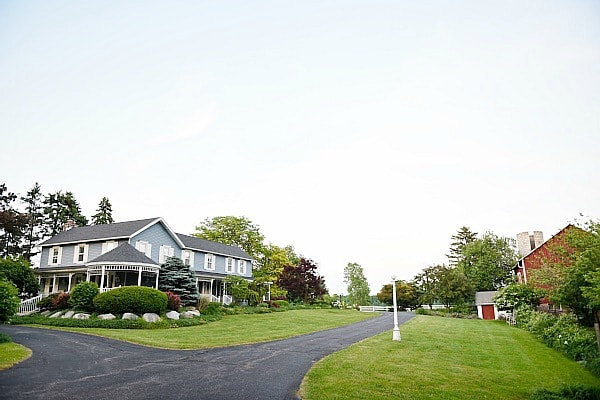 LizMarieBlog.com farmhouse - the beginning 