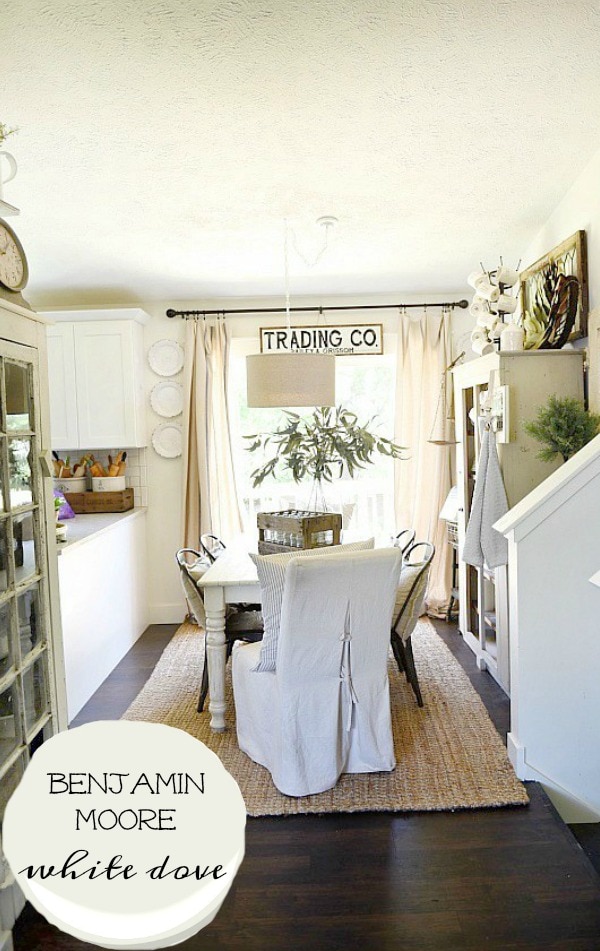 The best rustic farmhouse white paint - a must pin for the best neutral white to paint your farmhouse or cottage style homes. Great for wall color & trim color! 