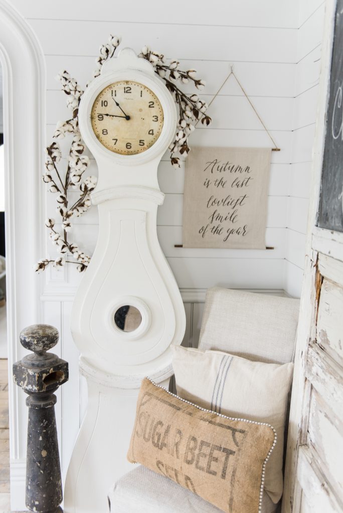 Mora clock makeover - See where to get a clock like this & the before and after. Great for farmhouse style & cottage style decor. 