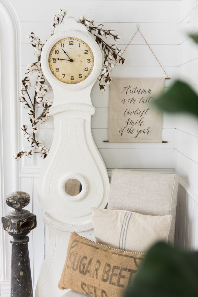 Mora clock makeover - See where to get a clock like this & the before and after. Great for farmhouse style & cottage style decor. 