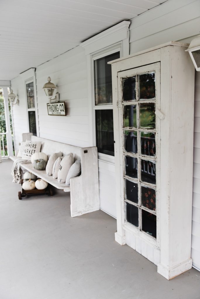 Farmhouse style porch - Church pew and farmhouse pillows on a porch... the perfect combo. 