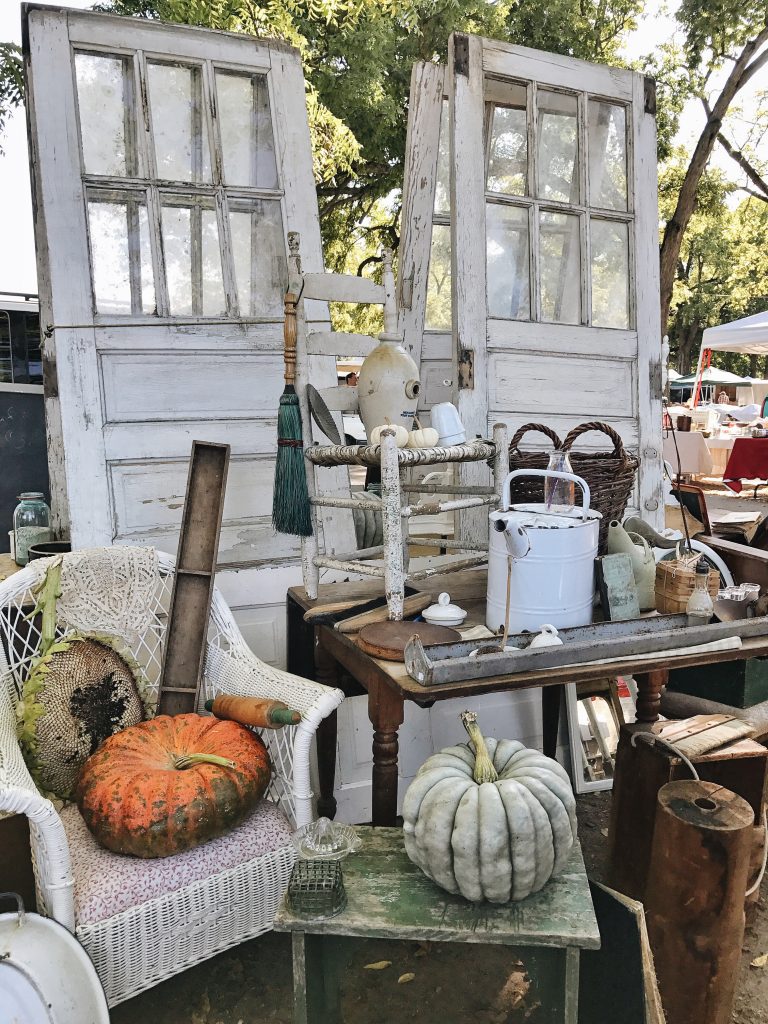 Farmhouse Fall Style - Liz Marie Blog