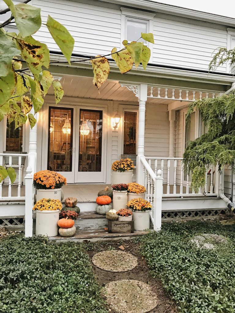 Farmhouse Fall Style - Liz Marie Blog