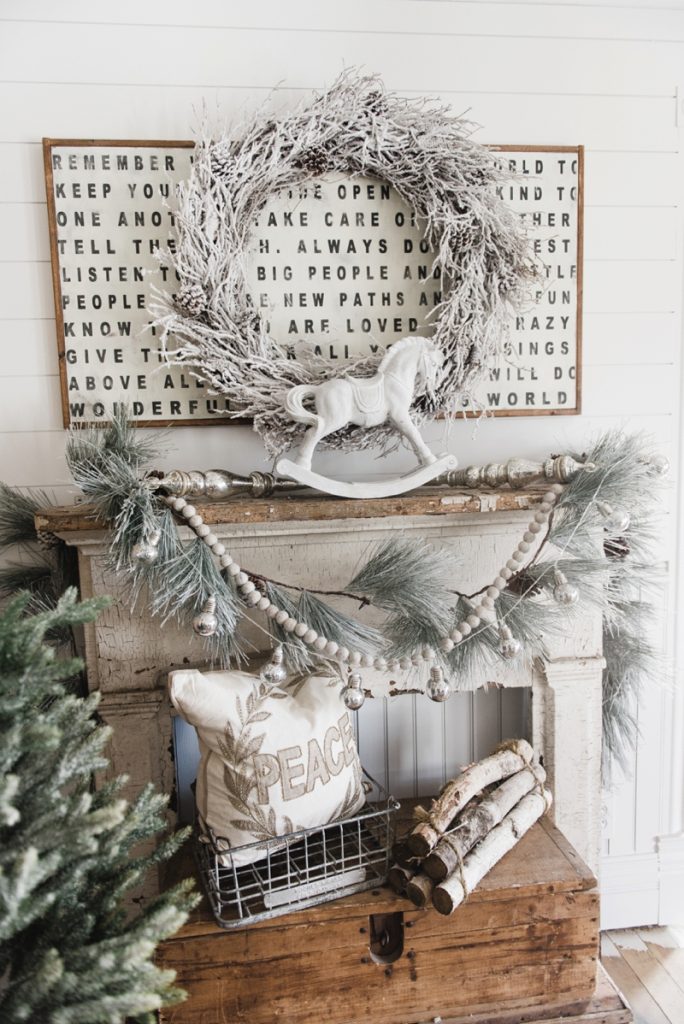 Christmas Rocking Horse Makeover - How to get this look - Great Neutral farmhouse christmas decor inspiration