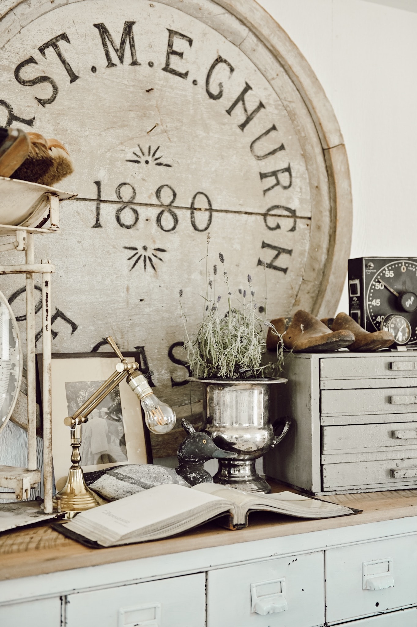 She Shed Antique Decor