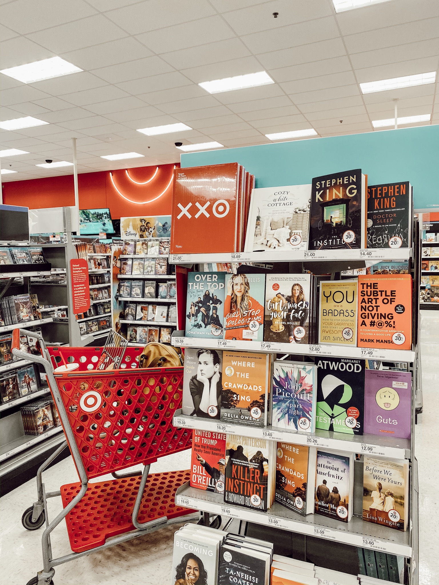 New Release book, Cozy White Cottage, Home Decor and Design Book!