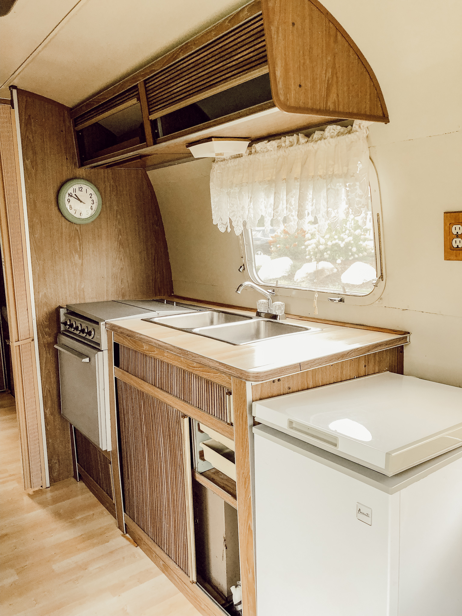 Vintage Airstream Kitchen