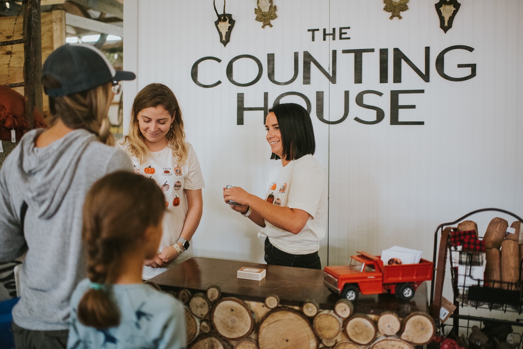 Vendors in Found Cottage Market Mercantile