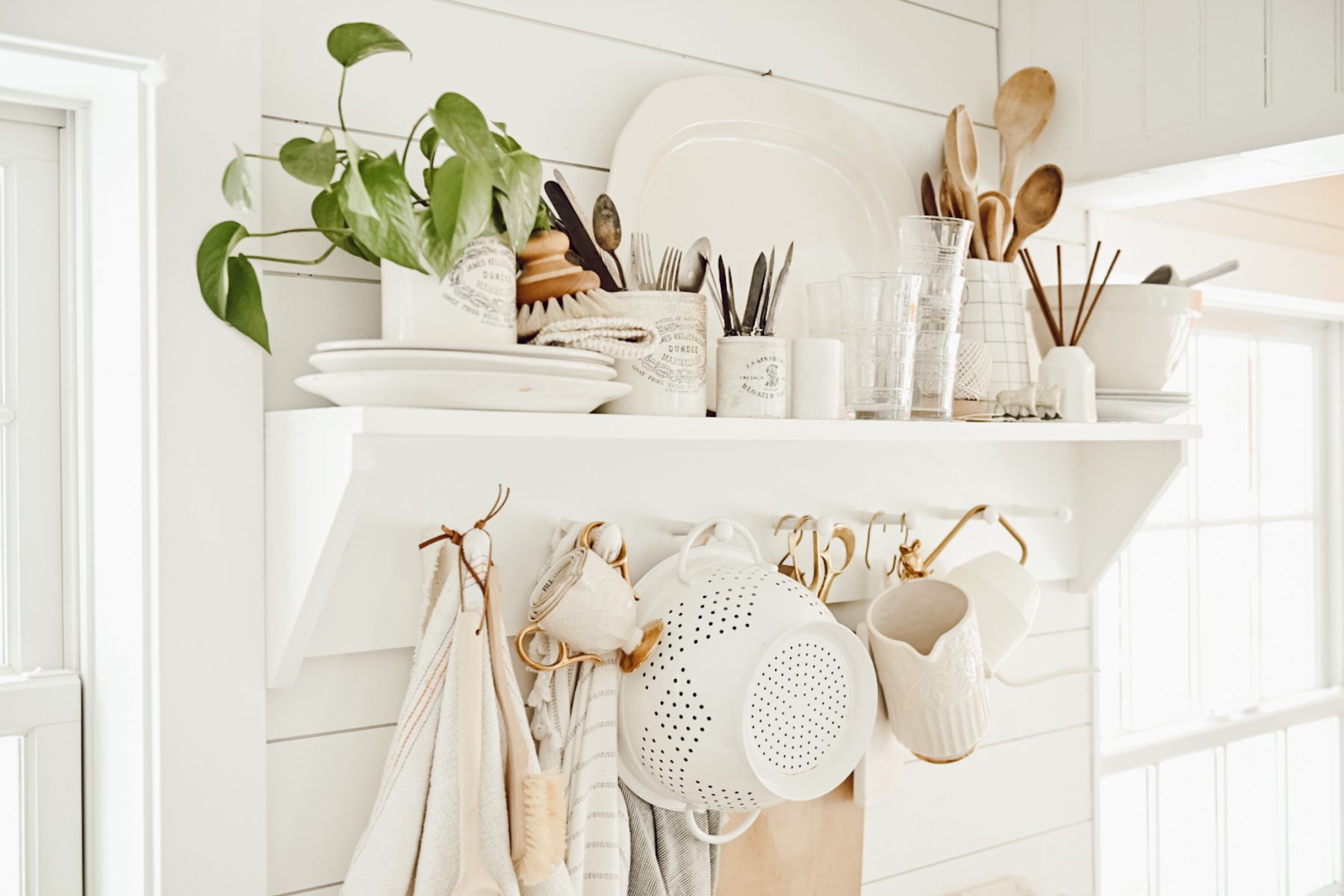 DIY Peg Rail Kitchen Storage