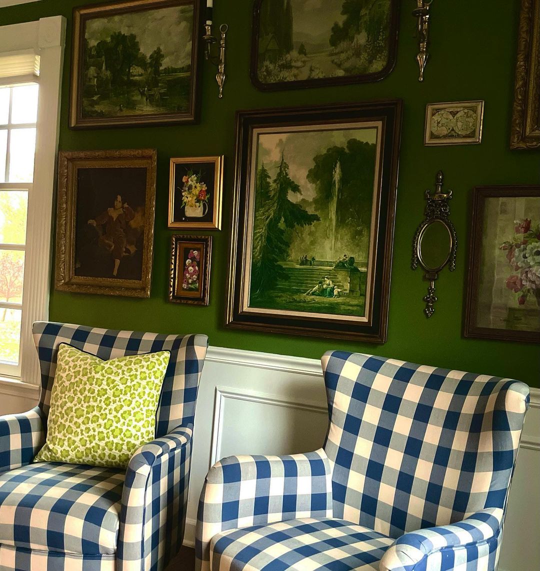 Gallery Wall Cozy and Unique